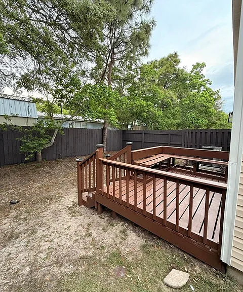 2123 Tom St — Photo 26