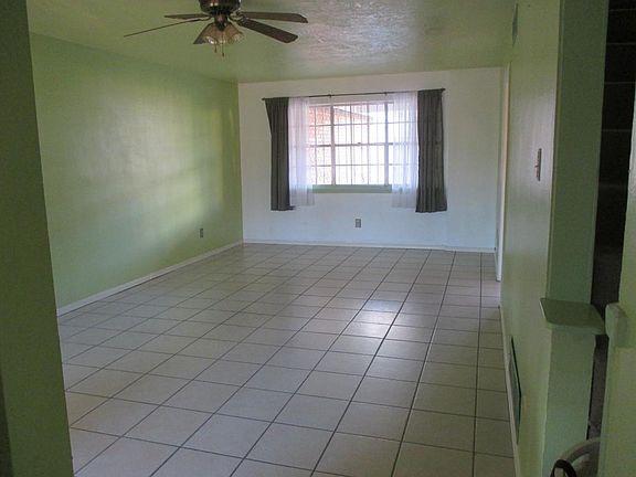 4th image of 8311 Mettler Dr