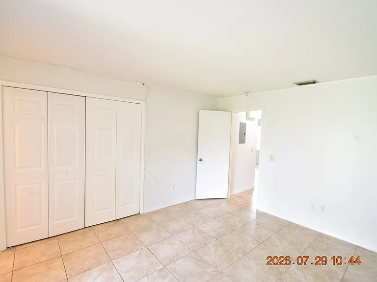 409 Big Cedar Way #B — Photo 9