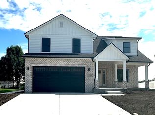 270 Maple St, Beecher, IL 60401