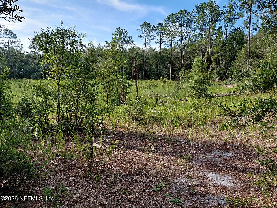 2nd image of 157 OAK Circle