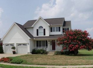 111 Sammon Dr, Clayton, DE 19938