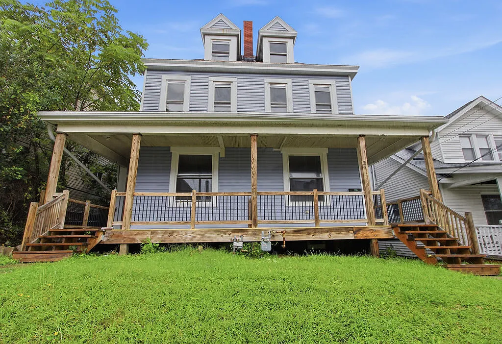 29 East Orchard Avenue - 1 — Photo 2