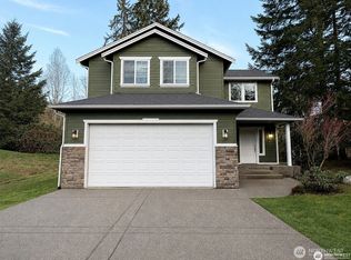 4158 SE Fairway Cir, Pt Orchard, WA 98367