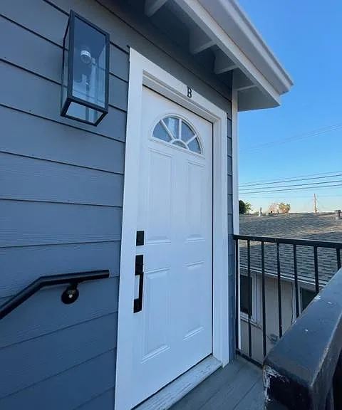 Unit B, 2nd floor unit