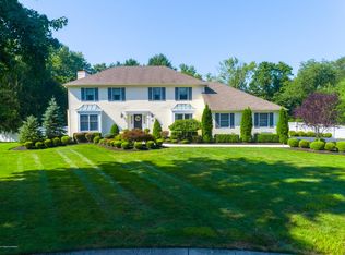 1 Locust Ct, Freehold, NJ 07728