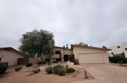 1840 S Las Palmas Cir Photo 1