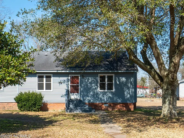 3204 Deer Path Cir — Photo 1