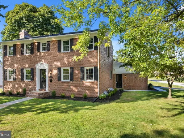 1101 Webster Dr, Wilmington, DE 19803