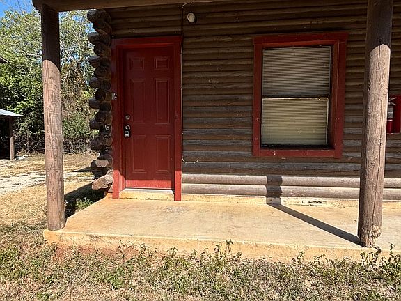 4th image of 234 San Angelo St #15