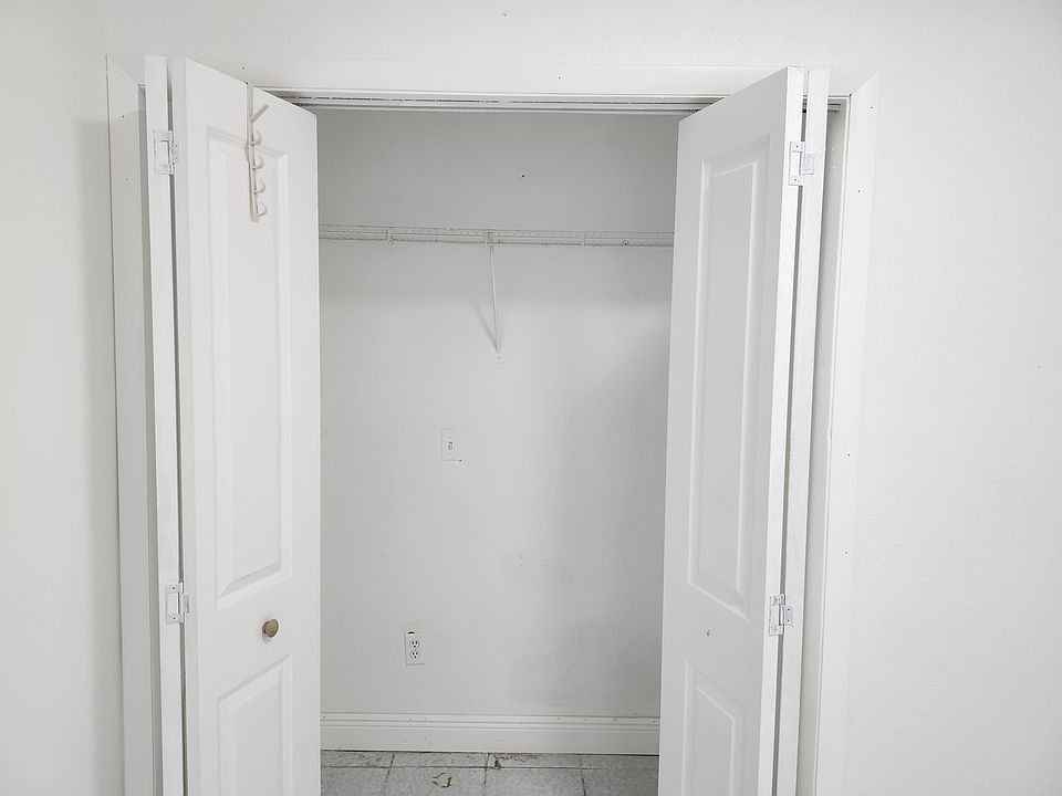 1st image of 6267 Hoffner Ave