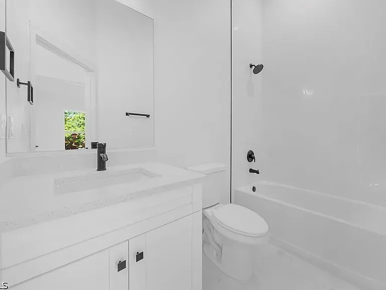 4675 Golfview Blvd #1 — Photo 8