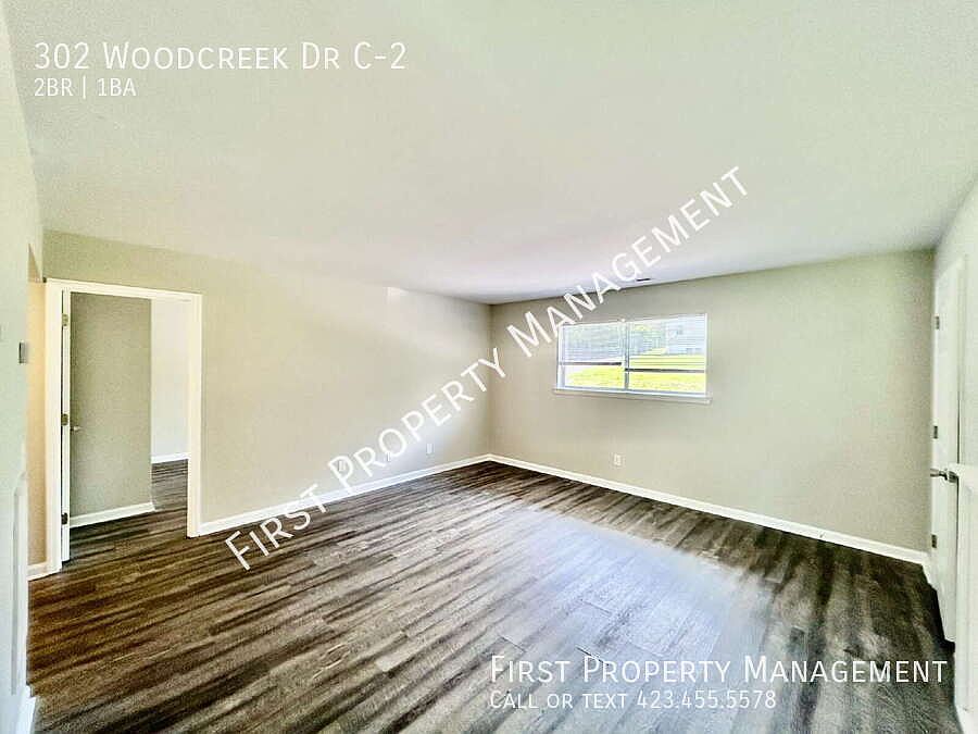 1st image of 302 Woodcreek Dr #C-2