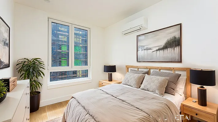 Rented by Nooklyn NYC LLC | media 31