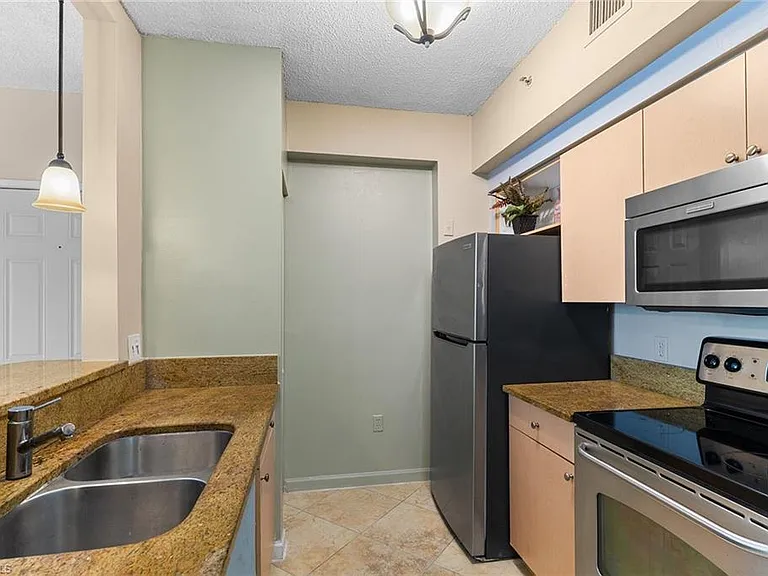 1170 Reserve Way #205 — Photo 9