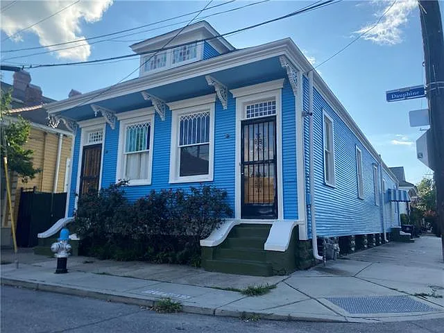 2 bed, 1.0 bath, 950 sqft, $2,000 — Photo 2