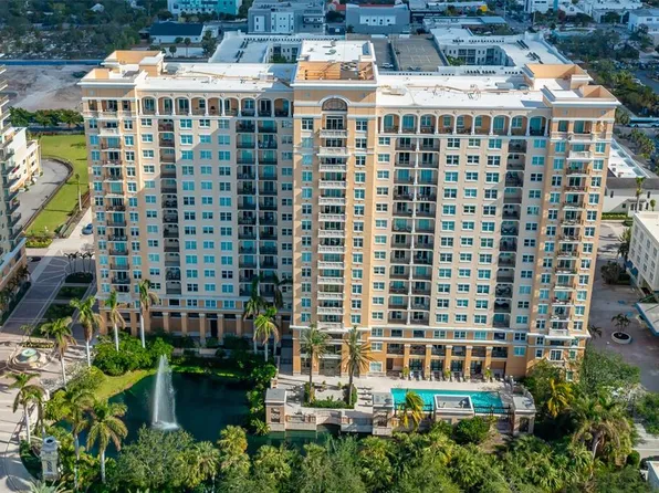 750 N Tamiami Trl Unit 1003, Sarasota, FL 34236