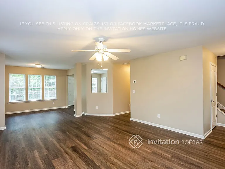 109 Newport Dr — Photo 6