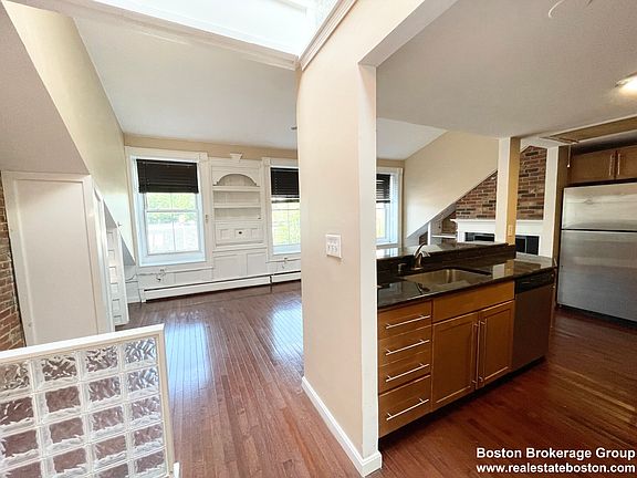 3rd image of 670 Massachusetts Ave APT 5