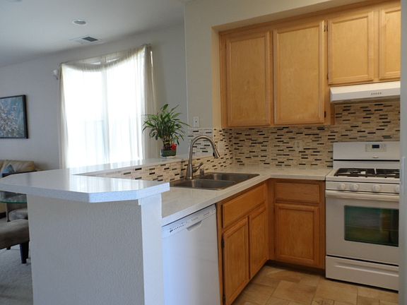 3rd image of 2754 Vineyard Park Pl