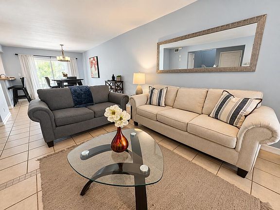 4th image of 4601 Carmen Ave APT 1604