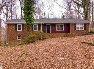 307 Hickory Dr, Startex, SC 29377