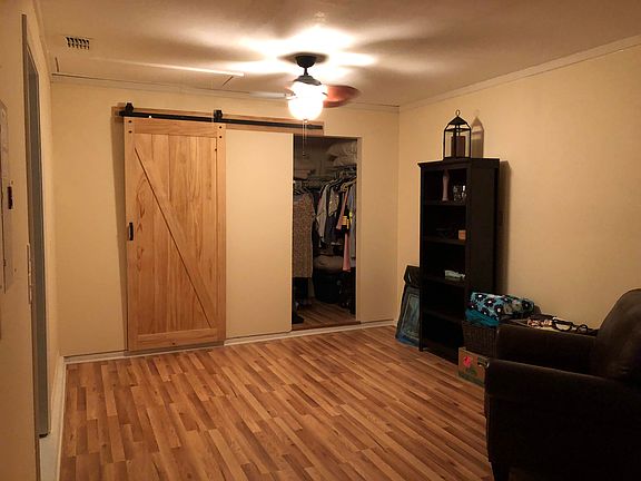 2nd image of 5210 Verdis St