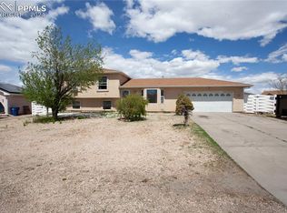 654 S McCoy Dr, Pueblo West, CO 81007