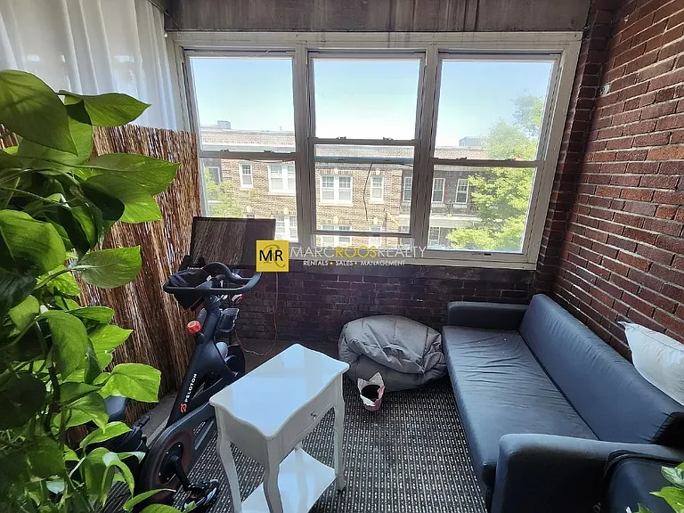 15 Melvin Ave #8 — Photo 3