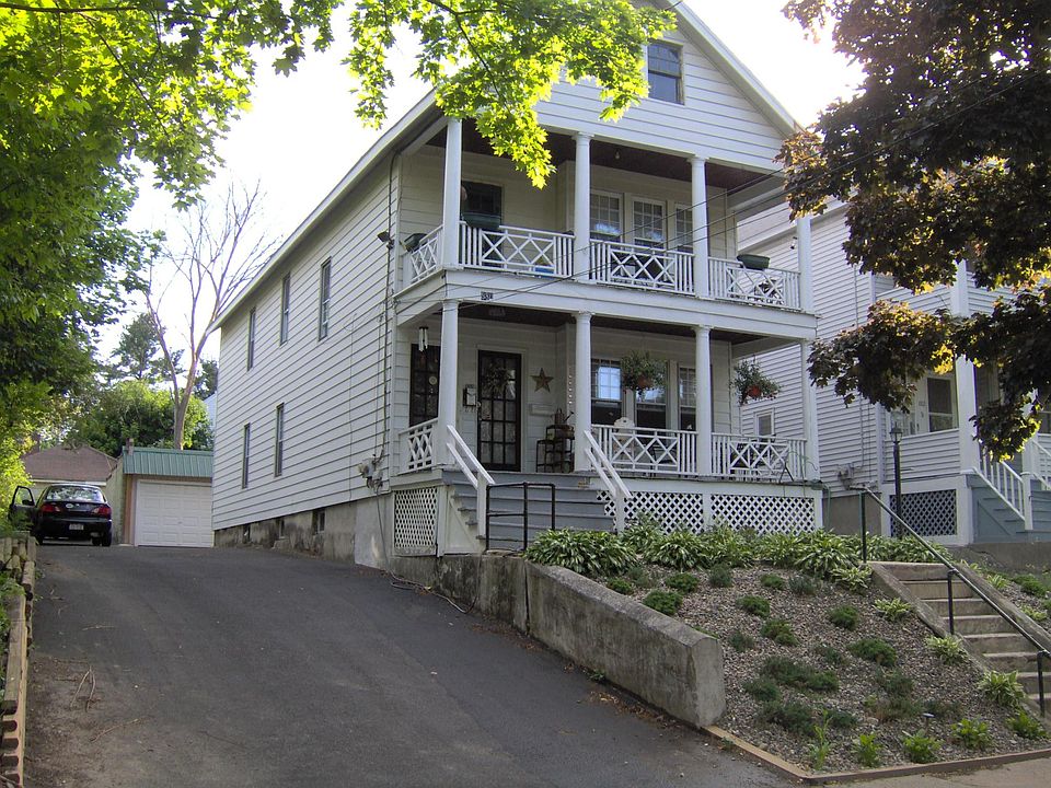 1st image of 880 Warren St #1