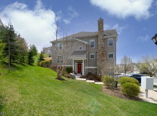 86 Indigo Rd, Hackettstown, NJ 07840