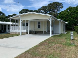 1032 Sebastian Rd, Barefoot Bay, FL 32976