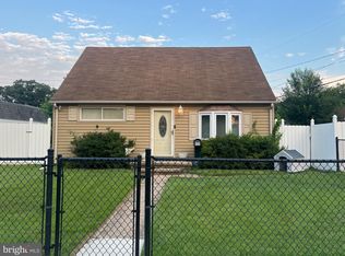 108 Martha Rd, Glen Burnie, MD 21060