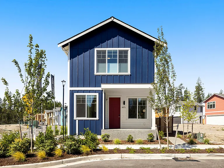 3708 SW Yarrow St — Photo 1