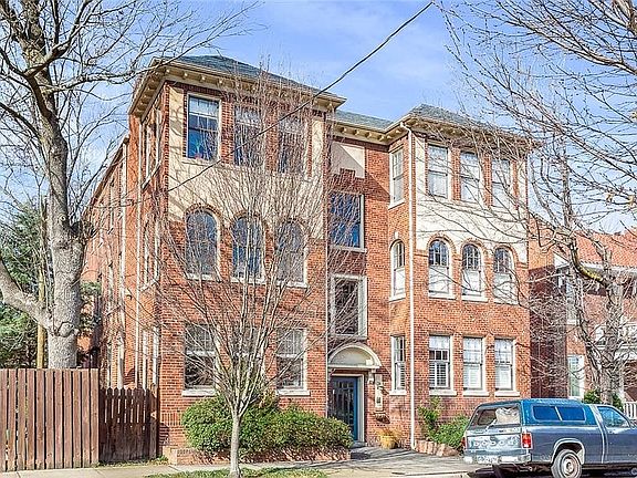 2nd image of 4 N Colonial Ave APT 1