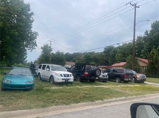 1600 S 11th St #12, Fort Smith, AR 72901