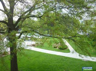 4000 S 56th St APT 372A, Lincoln, NE 68506