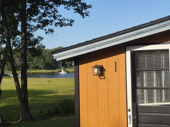 531 Pool St #1, Biddeford, ME 04005
