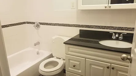Rented by NYLA Realty