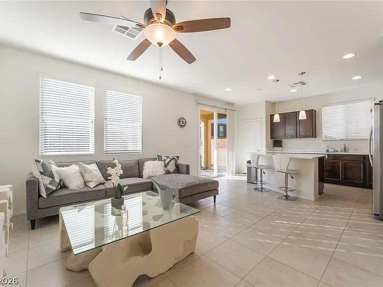 8749 Spanish Ridge Ave — Photo 7