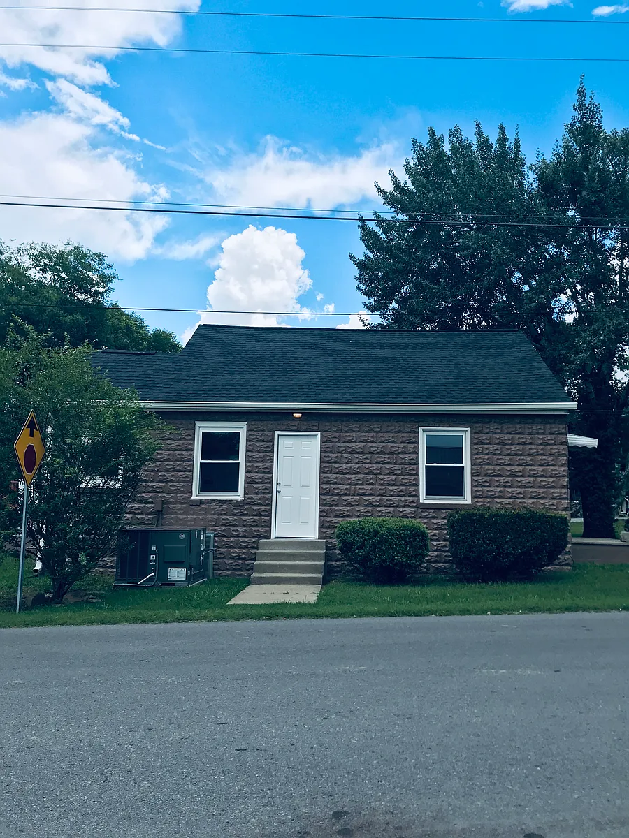 Building Photo - 194 Morningside Dr