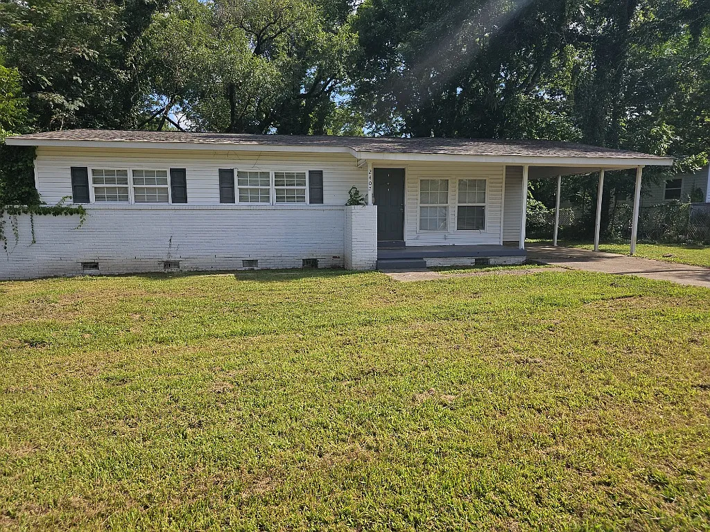 2407 Medaris Road Northwest, Huntsville, Alabama 35810 - 1 — Photo 3