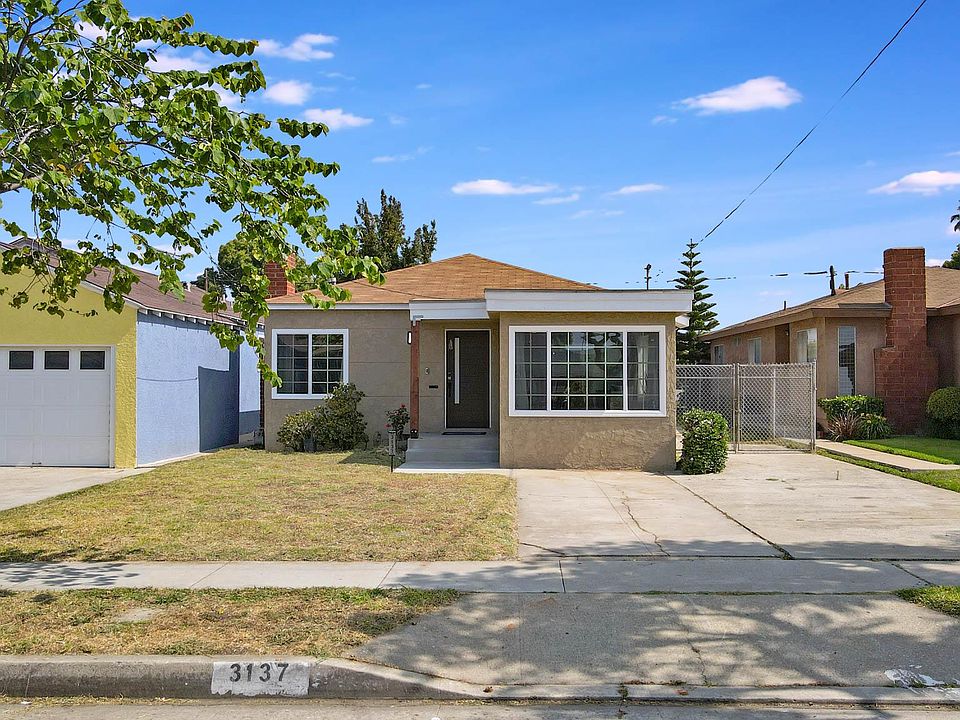 1st image of 3137 W 111th St