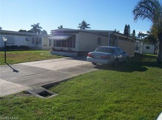 250 Matecumbe Ln, Naples, FL 34114