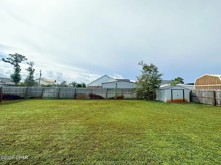 1814 Bowman Ln — Photo 14