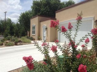 652 Rio Azul Ln NW, Albuquerque, NM 87104