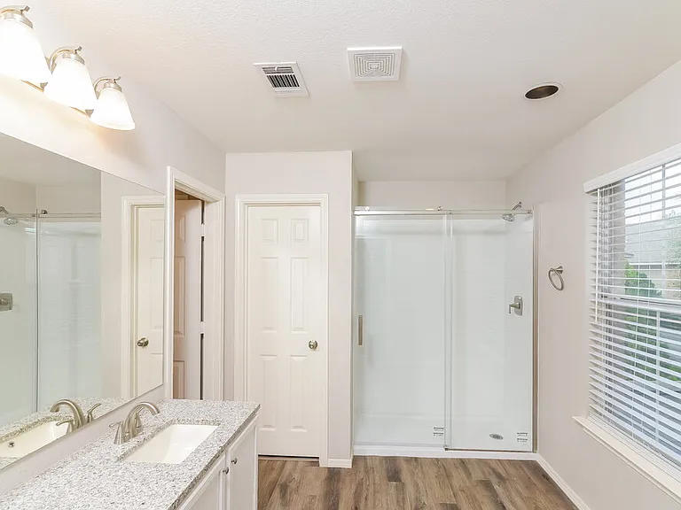 4323 Gentle Grove Dr — Photo 11