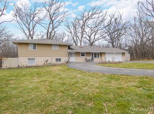 1S660 Winfield Rd, Wheaton, IL 60189