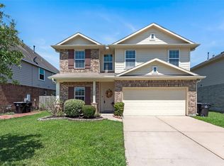 2073 Lepper St, Alvin, TX 77511