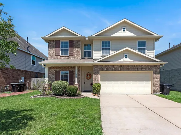 2073 Lepper St, Alvin, TX 77511